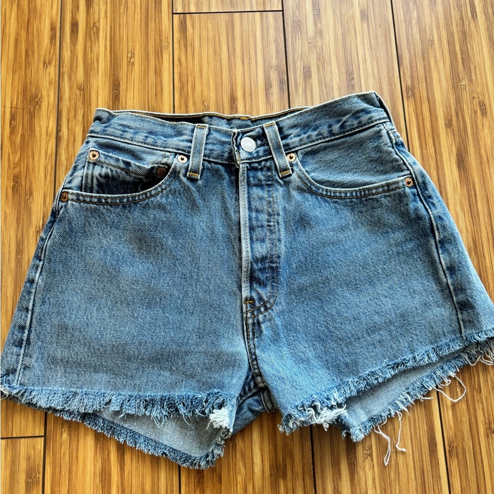 Levi's Blue Jean Shorts High-Waisted Vintage Style